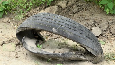 Шини у Херсоні: чому держекоінспекція вважає їх небезпечними Шини у Херсоні: чому держекоінспекція вважає їх небезпечними