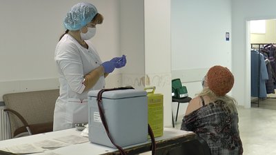 На Полтавщині бустерну дозу вакцини від COVID-19 отримали понад 29 тисяч людей На Полтавщині бустерну дозу вакцини від COVID-19 отримали понад 29 тисяч людей
