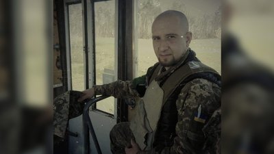На Чернігівщині в останню путь провели п'ятьох військових ЗСУ, які захищали Україну На Чернігівщині в останню путь провели п'ятьох військових ЗСУ, які захищали Україну