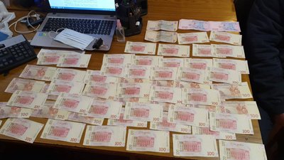 Вінничанин хотів "відкупитися" від слідства за 30 000 гривень Вінничанин хотів "відкупитися" від слідства за 30 000 гривень