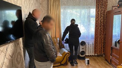 На Київщині зловмисники ошукали волонтерку, яка хотіла придбати автівку для українських військових На Київщині зловмисники ошукали волонтерку, яка хотіла придбати автівку для українських військових