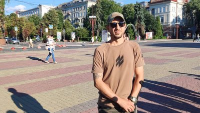Олександр – боєць із позивним "Санчес", ветеран полку "Азов" Олександр – боєць із позивним "Санчес", ветеран полку "Азов"