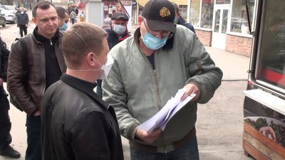 У Запоріжжі тривають перевірки торговельних точок У Запоріжжі тривають перевірки торговельних точок