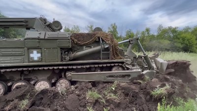 Передова модернізований бульдозер ЗСУ Лиманський напрямок Передова модернізований бульдозер ЗСУ Лиманський напрямок
