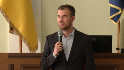 Виконувач обов'язків міського голови Чернігова Олександр Ломако Виконувач обов'язків міського голови Чернігова Олександр Ломако