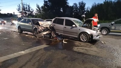 У Луцьку та районі стались дві аварії, в яких травмувалися 6 людей