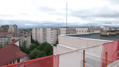 В Івано-Франківську жителі ОСББ у межах державної програми утеплюють будинок