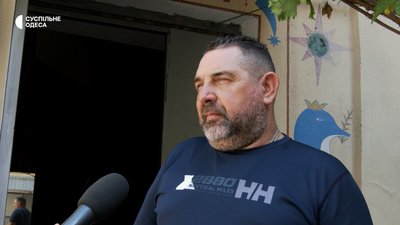 В Одесі демонтують зруйновані російськими ударами будинки: частина людей досі без даху над головою В Одесі демонтують зруйновані російськими ударами будинки: частина людей досі без даху над головою