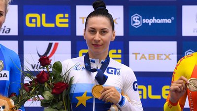 Олена Старікова з "золотом" Олена Старікова з "золотом"