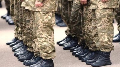 На Дніпропетровщині до військкоматів звернулися близько 900 резервістів