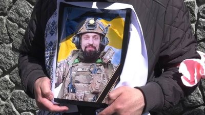 У Жашківській громаді попрощалися з Романом Осіпенком