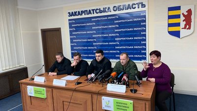 Дві "швидкі" вилучили поліцейські на Закарпатті на потреби ЗСУ, — Ярослав Колесник