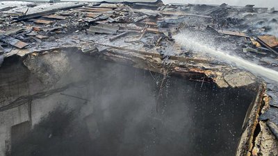 Наслідки удару по фермі у Дворічному Куті на Харківщині, 19 лютого 2026 року