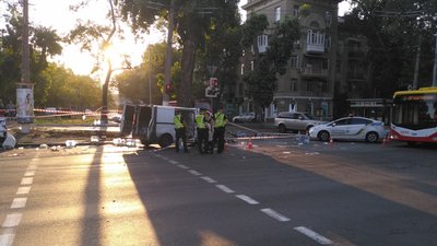 У ДТП в Одесі травмувався водій і поліцейські