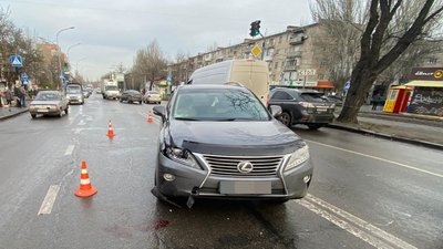 ДТП у Миколаєві. Під колесами Lexus загинув пішохід
