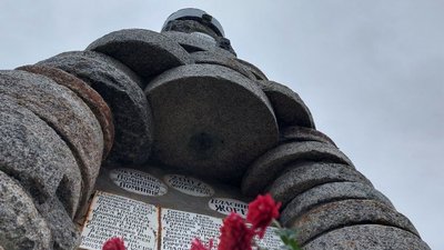 Хоронили дітей і ховали жорна, щоб вижити: спогади з Черкащини про Голодомор Хоронили дітей і ховали жорна, щоб вижити: спогади з Черкащини про Голодомор