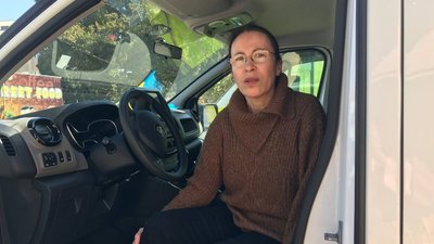 Волонтеру з Тернопільщини передали із Бельгії швидкі для потреб ЗСУ Волонтеру з Тернопільщини передали із Бельгії швидкі для потреб ЗСУ