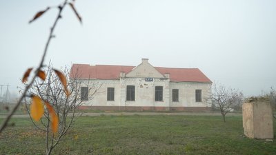 За 12 кілометрів від лінії фронту: як живе під обстрілами спустошіле Тернувате на Запоріжжі За 12 кілометрів від лінії фронту: як живе під обстрілами спустошіле Тернувате на Запоріжжі