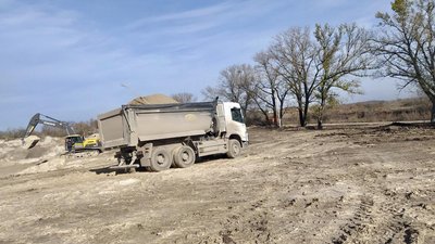 Поблизу Городка тривають підготовчі роботи для будівництва індустріального парку, листопад 2023, Хмельниччина