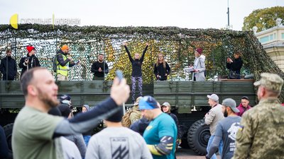 У Києві відбувся перший в Європі військовий забіг Military Run UA. Фоторепортаж У Києві відбувся перший в Європі військовий забіг Military Run UA. Фоторепортаж