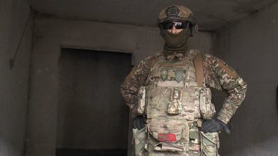 Боєць кулеметник 3-ї ОШБр на псевдо "Гац" Бахмутський напрямок Донецька область Боєць кулеметник 3-ї ОШБр на псевдо "Гац" Бахмутський напрямок Донецька область
