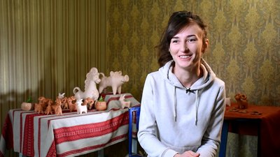 «У кожного свій характер», – керамістка з Диканьки Вікторія Григоренко-Громова створює фігури тварин