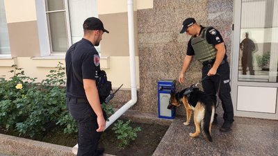 У Миколаєві сповістили про замінування заводу "Екватор" У Миколаєві сповістили про замінування заводу "Екватор"