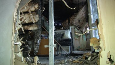 У Черкасах відновлюватимуть згорілу історичну будівлівлю У Черкасах відновлюватимуть згорілу історичну будівлівлю