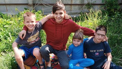 "Адреси дитинства" від першої леді. Які родини з Харківщини отримають нове житло "Адреси дитинства" від першої леді. Які родини з Харківщини отримають нове житло