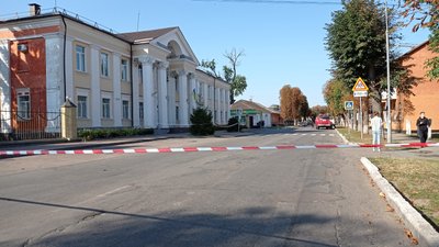 На Полтавщині будівлю міської ради та суду перевіряють щодо замінування