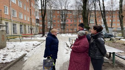 "Ми не встигали вимочувати": у сумській багатоповерхівці з даху потекла вода "Ми не встигали вимочувати": у сумській багатоповерхівці з даху потекла вода
