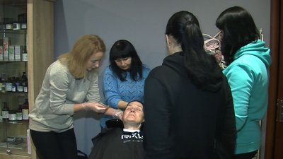 Переселенок у Луцьку безплатно навчають нових професій Переселенок у Луцьку безплатно навчають нових професій