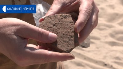 Фрагмент амфори знайдений на вулиці Київській у Чернігові