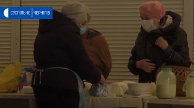 Попри анонсовану заборону, у Чернігові продавці продуктових ринків вийшли на роботу