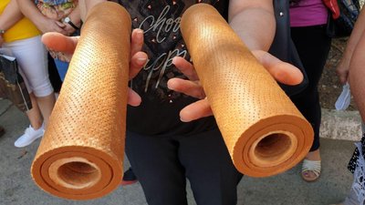 У Долинській місцеві жителі вимагають повернути місту 15,5 мільйонів гривень.