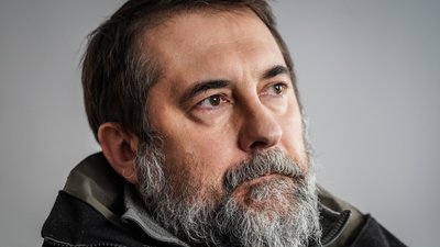 “Другий місяць вони б‘ють з усього, що є, але прорватись не можуть” — інтерв’ю із Сергієм Гайдаєм