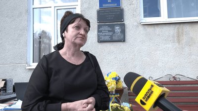 Матір загиблого бійця Матір загиблого бійця