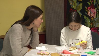 Черкаські майстрині виготовляють різдвяне обрядове печиво Черкаські майстрині виготовляють різдвяне обрядове печиво