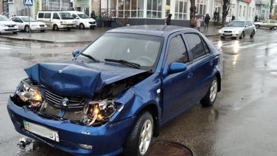 У Миколаєві під час ДТП травмувалася трирічна дитина