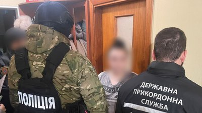 Затримання, вербування, інтимні послуги, секс, поліція