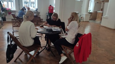 Грошові ваучери від Червоного Хреста: хто їх може отримати на Тернопільщині