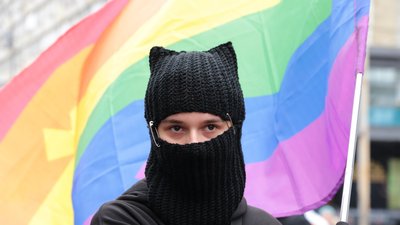 "Будь собою — ми з тобою": у Києві відбувся Марш рівності "Будь собою — ми з тобою": у Києві відбувся Марш рівності