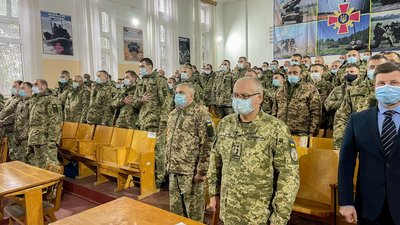 На Житомирщині стартували навчання сил територіальної оборони "Об'єднані зусилля – 2021" На Житомирщині стартували навчання сил територіальної оборони "Об'єднані зусилля – 2021"
