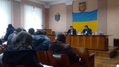 "Осачука — у відставку", опозиція заходить у раду та мер проти ОДА. ТОП-5 політичних подій Буковини "Осачука — у відставку", опозиція заходить у раду та мер проти ОДА. ТОП-5 політичних подій Буковини
