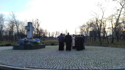 Колосся і свічки: у Черкасах молилися за померлих від голоду