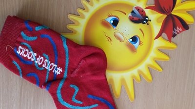 До Дня людей із синдромом Дауна прикарпатців закликають одягнути різні шкарпетки