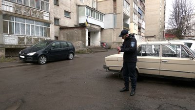 Муніципальна варта Рівного знову слідкує за дотриманням ПДР. Як це відбувається Муніципальна варта Рівного знову слідкує за дотриманням ПДР. Як це відбувається