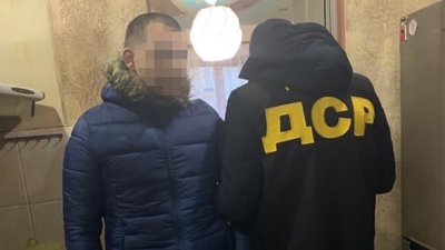 Судитимуть п’ятьох чоловіків, які розповсюджували на Закарпатті наркотики Судитимуть п’ятьох чоловіків, які розповсюджували на Закарпатті наркотики