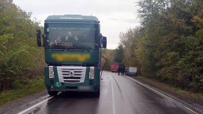 На Полтавщині зіткнулися вантажівки: загинув водій із Черкащини