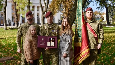 Головний сержант із житомирської 95 десантної бригади Борис Харчук отримав звання Героя України
